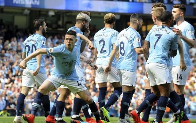  布莱顿传控艺术精湛，掌控节奏主导胜局